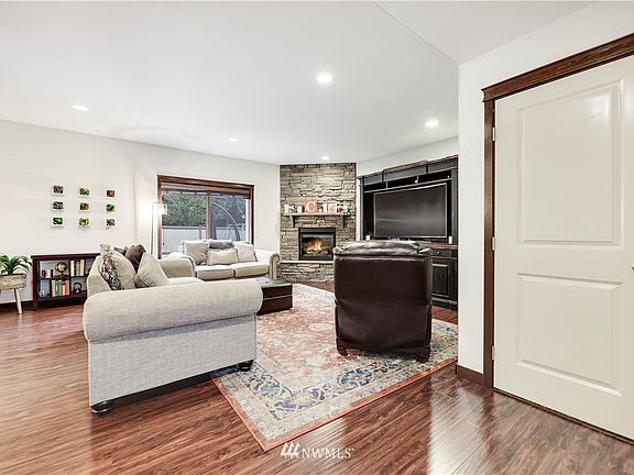 Main level offers open living at its best!