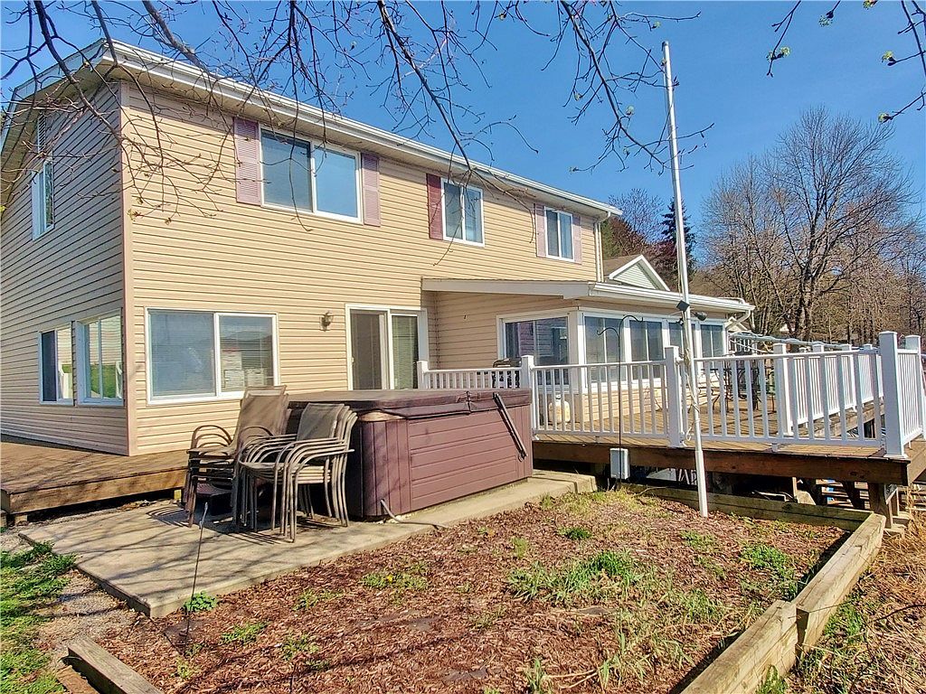 4187 E Lake Rd, Dundee, NY 14837 Zillow