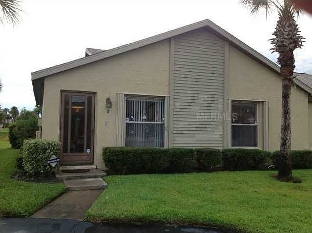 1st image of 8 W Country Cove Way