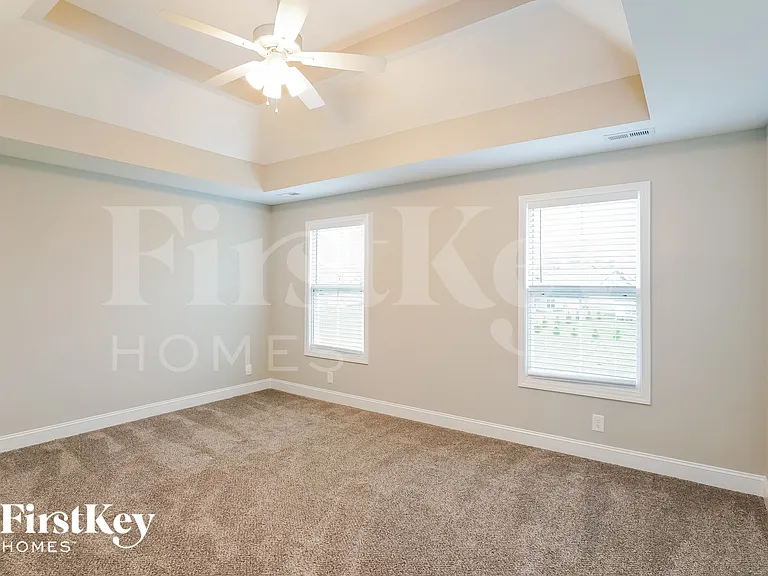 631 Alvin Rd — Photo 8