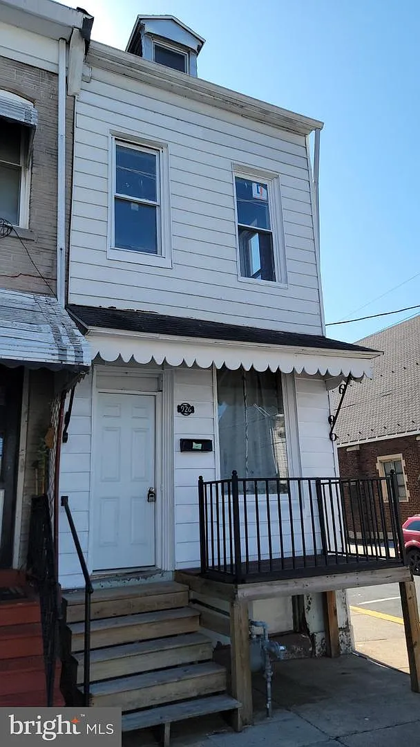 926 Greenwich St photo 1