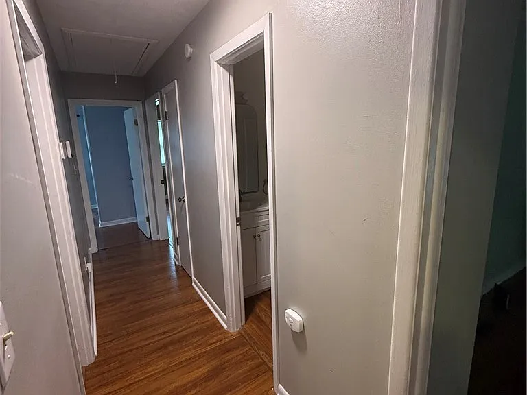 6427 Freeport Rd — Photo 14