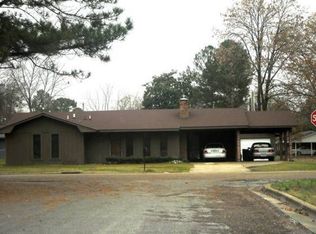 1411 Torbert Dr, West Point, MS 39773