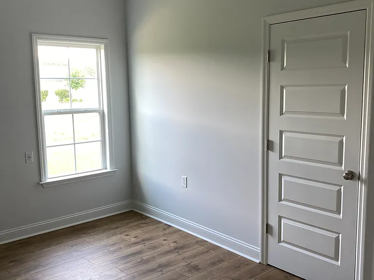 215 Bailey Cir — Photo 22