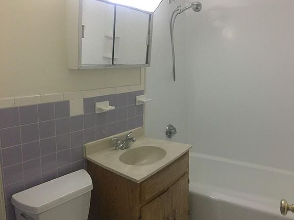 3rd image of 81 Pond St APT 21B