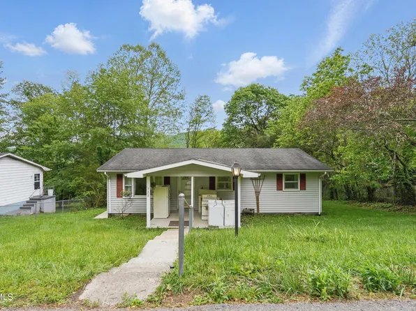 2506 Virginia Ave W, Big Stone Gap, VA 24219