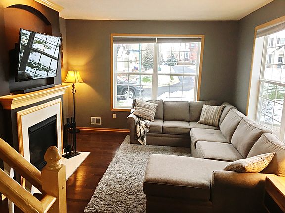 3rd image of 874 Braunworth Ct