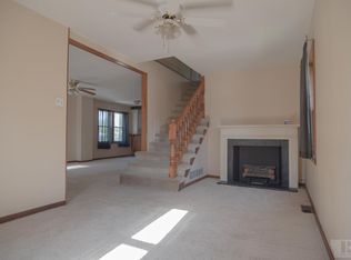 307 E 13th St N, Newton, IA 50208