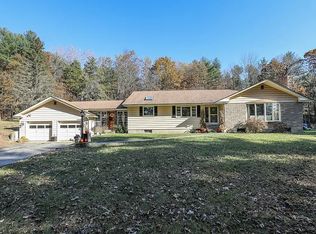 2 Field Dr, Pelham, NH 03076