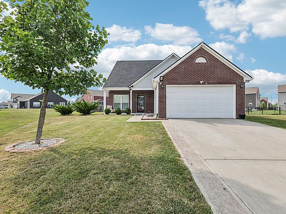 2nd image of 2302 Ashton Ln