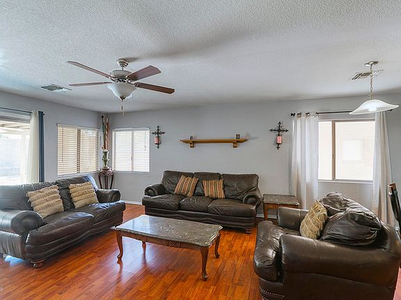 2nd image of 2637 S 84th Dr