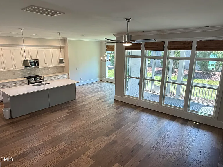 4921 Trek Ln — Photo 9