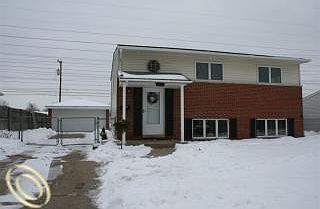 1st image of 43302 Goldberg Dr