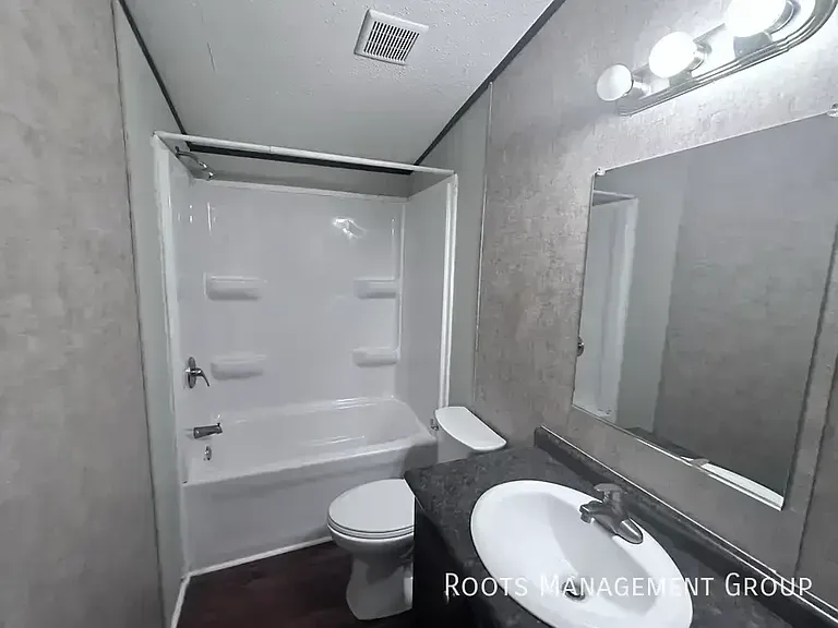 5515 Rivercreek Dr #110 — Photo 15