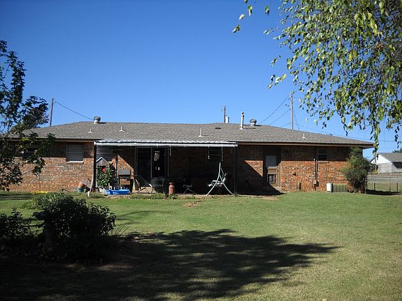 Large back Yard with Covered Patio