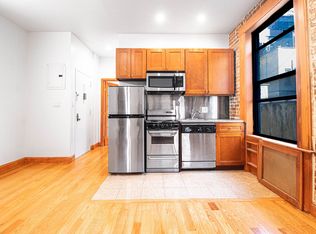 41-22 42nd St #22A, Sunnyside, NY 11104