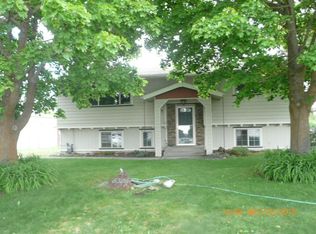 5306 N Vincent Rd, Newman Lake, WA 99025