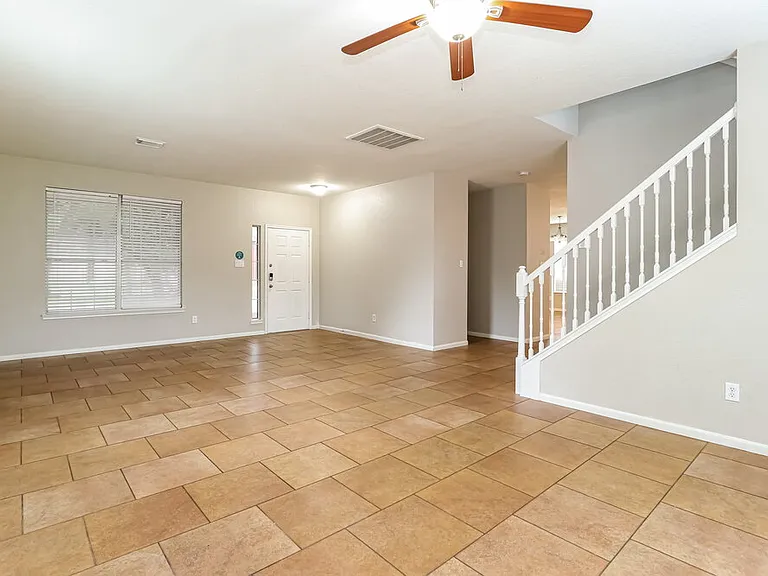 21202 Allenham Ct — Photo 6