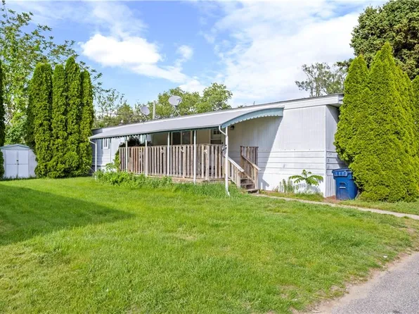 19 Cathy Cir, Portsmouth, RI 02871