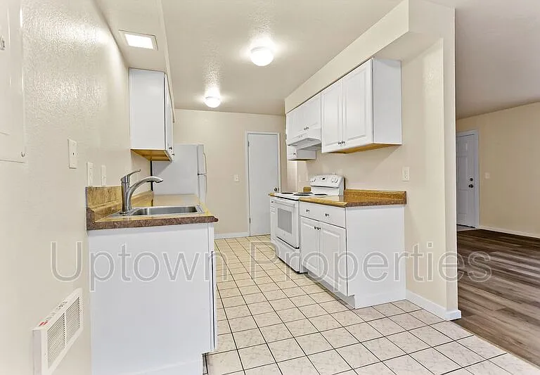 17354 Merlo Rd — Photo 24