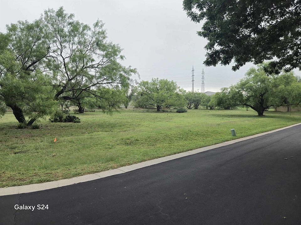 1st image of 205 Longhorn Street