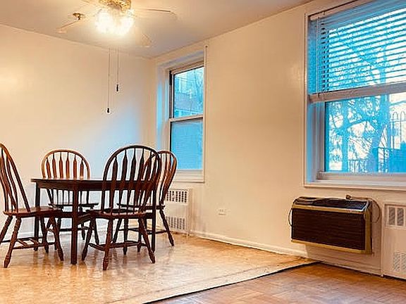 3rd image of 142-05 Roosevelt Ave #225