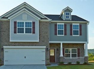 9824 Wardley Dr, Charlotte, NC 28215