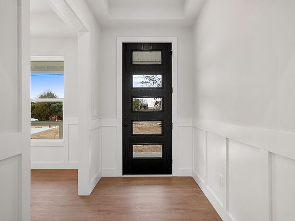 3rd image of 2730 N 29th Hwy