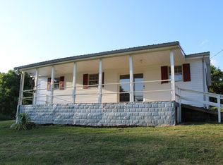 847 Claude Wolfenbarger Rd, Thorn Hill, TN 37881