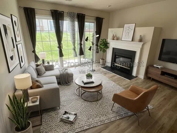 147 Brookland Ct APT 4, Winchester, VA 22602