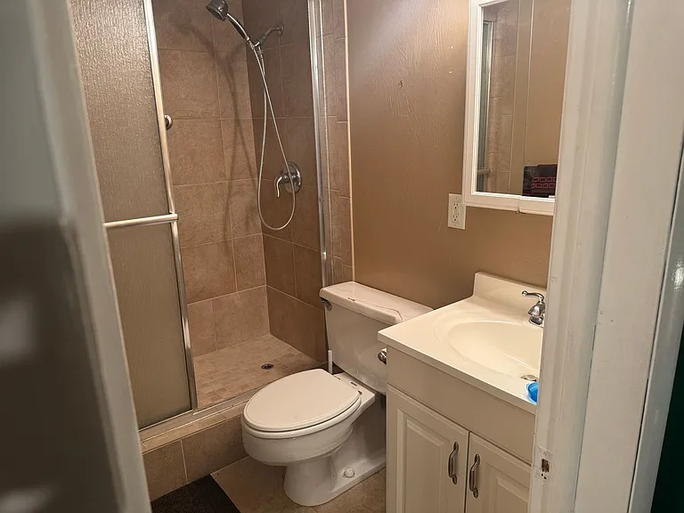 332 Lynn Dr — Photo 28