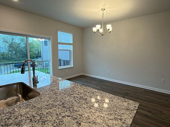 5th image of 709 Compass Way