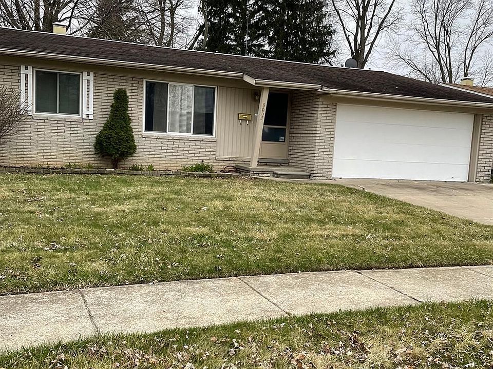1st image of 8652 Pine Ct
