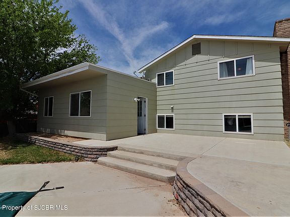 2nd image of 3017 Centenary Ave