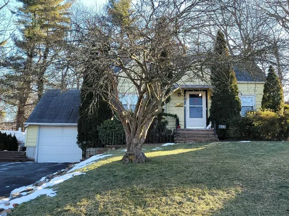 44 Lenox Ter, West Orange, NJ 07052