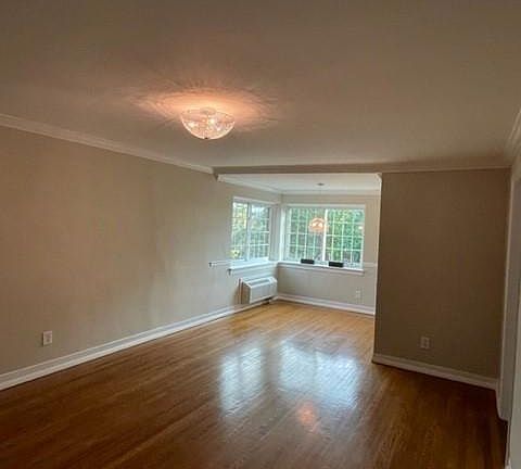 2nd image of 820-A S Washington St #325A