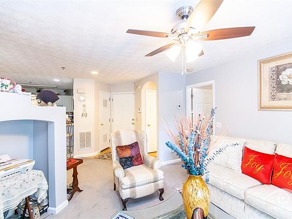 5th image of 4371 Orchard Park Ct