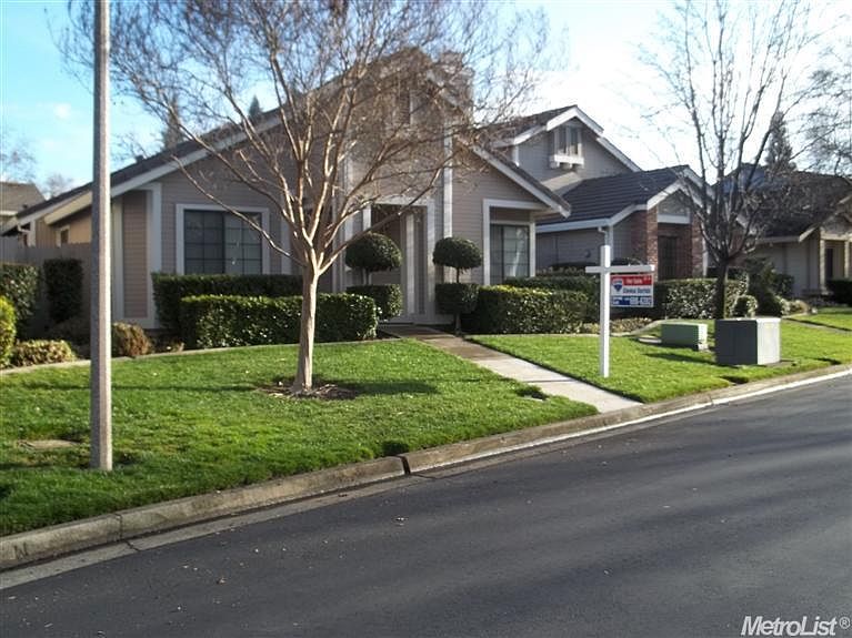 1st image of 1650 Ashford Dr