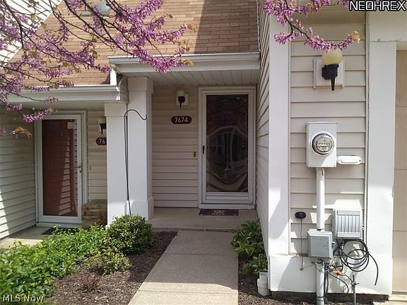 3rd image of 7674 Creekwood Ln #19E