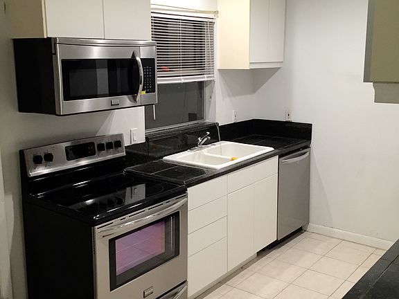 2nd image of 113 Jasmine Ct