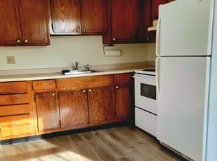15 North St #C2, Milford, NH 03055