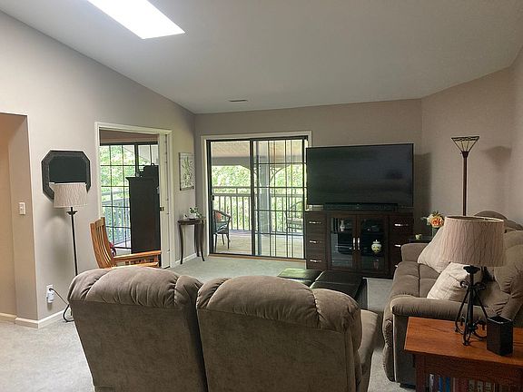 sliders from entrance