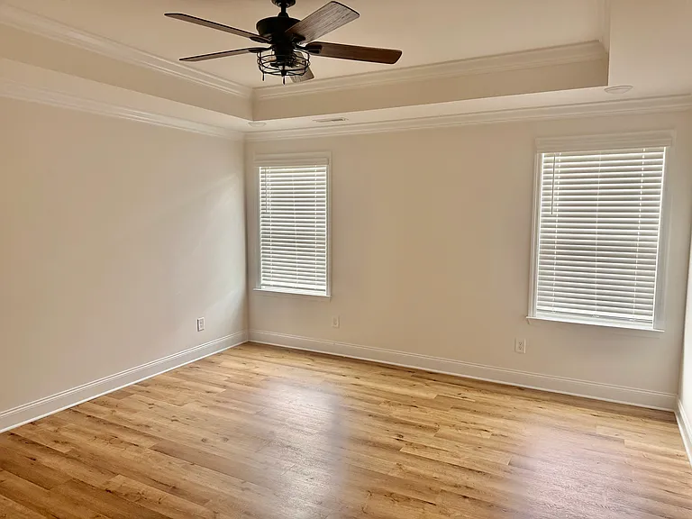 631 Brookes Lndg NW — Photo 12