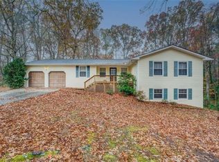 1665 Woodcrest Dr NE, Conyers, GA 30012