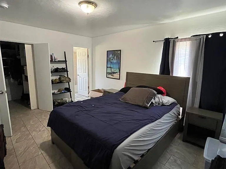 3811 Birch St — Photo 13