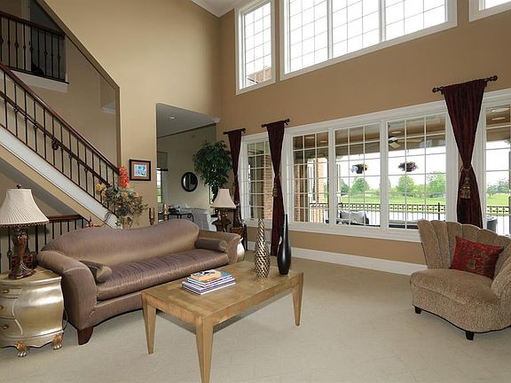 5th image of 8160 Laurel Lake Ct