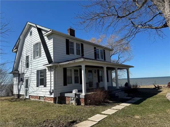 5117 N Lake Rd, Geneva, OH 44041