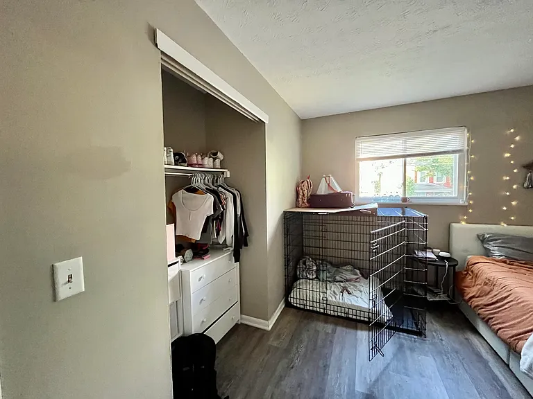 1235 Summit St #B — Photo 12