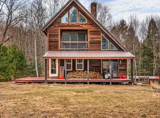 79 Auburn Road, Peru, ME 04290
