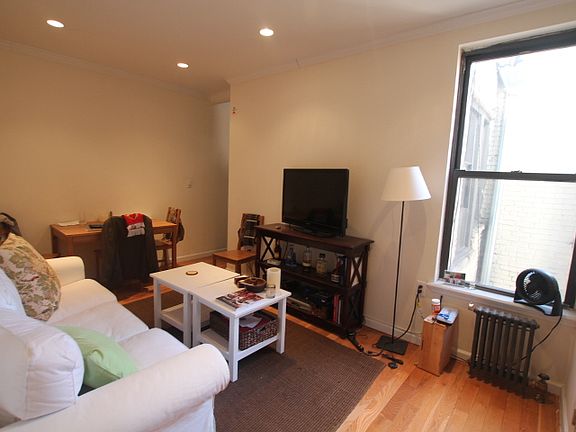 2nd image of 348 E 66th St APT 4E